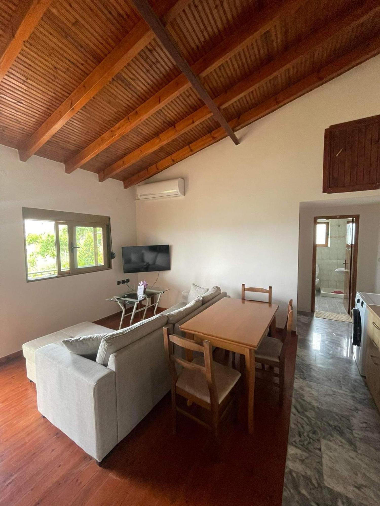 Villa Anna ซารานเดอ ภายนอก รูปภาพ